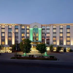 https://holiday-inn-express-montreal-airport.hotels-in-montreal.org